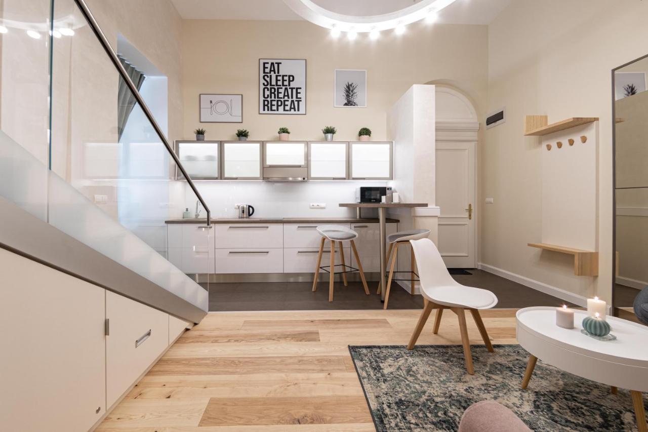 Ozone One Apartment บูดาเปสต์ ภายนอก รูปภาพ