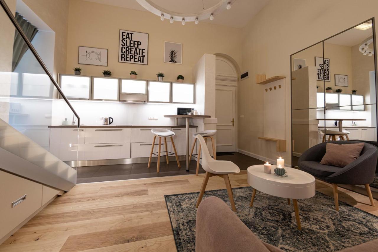 Ozone One Apartment บูดาเปสต์ ภายนอก รูปภาพ